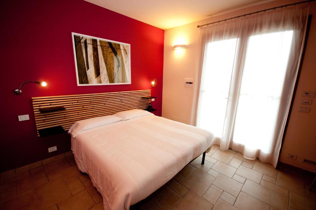 Hotel La Posta Di Torrenova Orbetello Room photo
